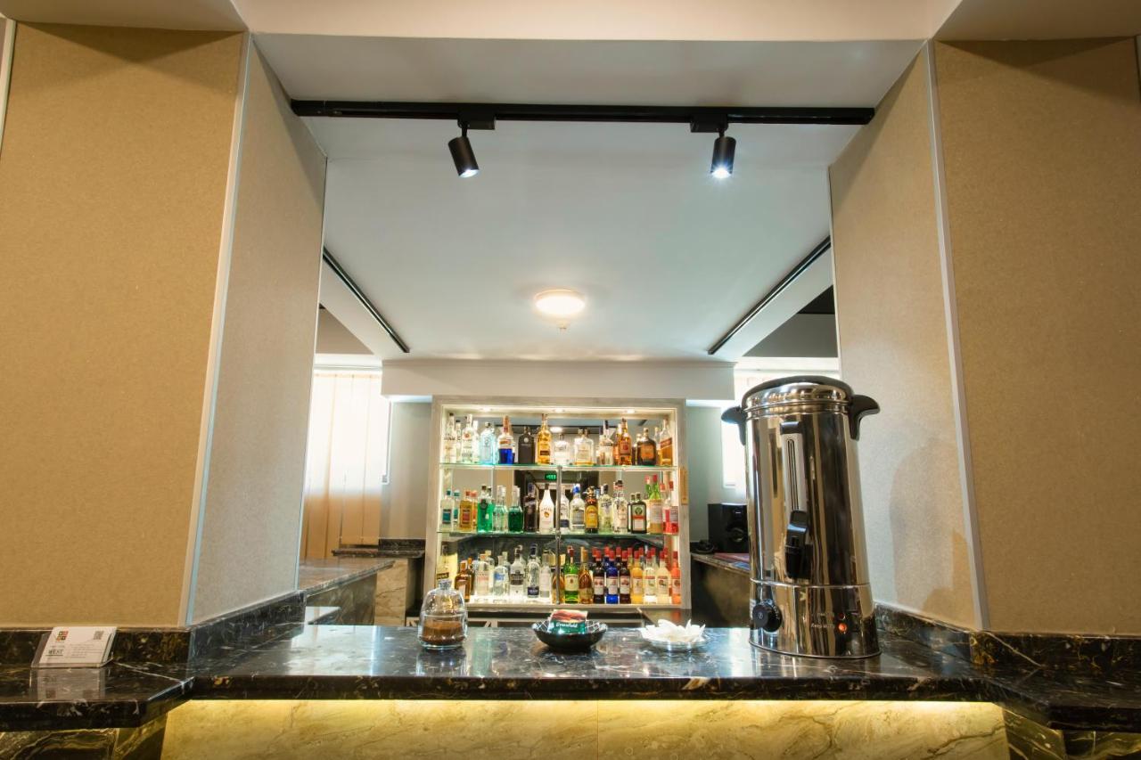 Apart Hotel West Tiflis Exterior foto