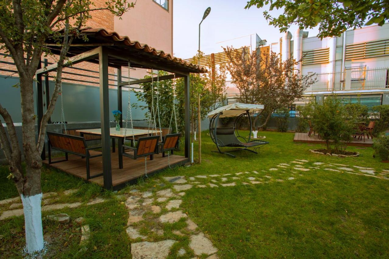 Apart Hotel West Tiflis Exterior foto