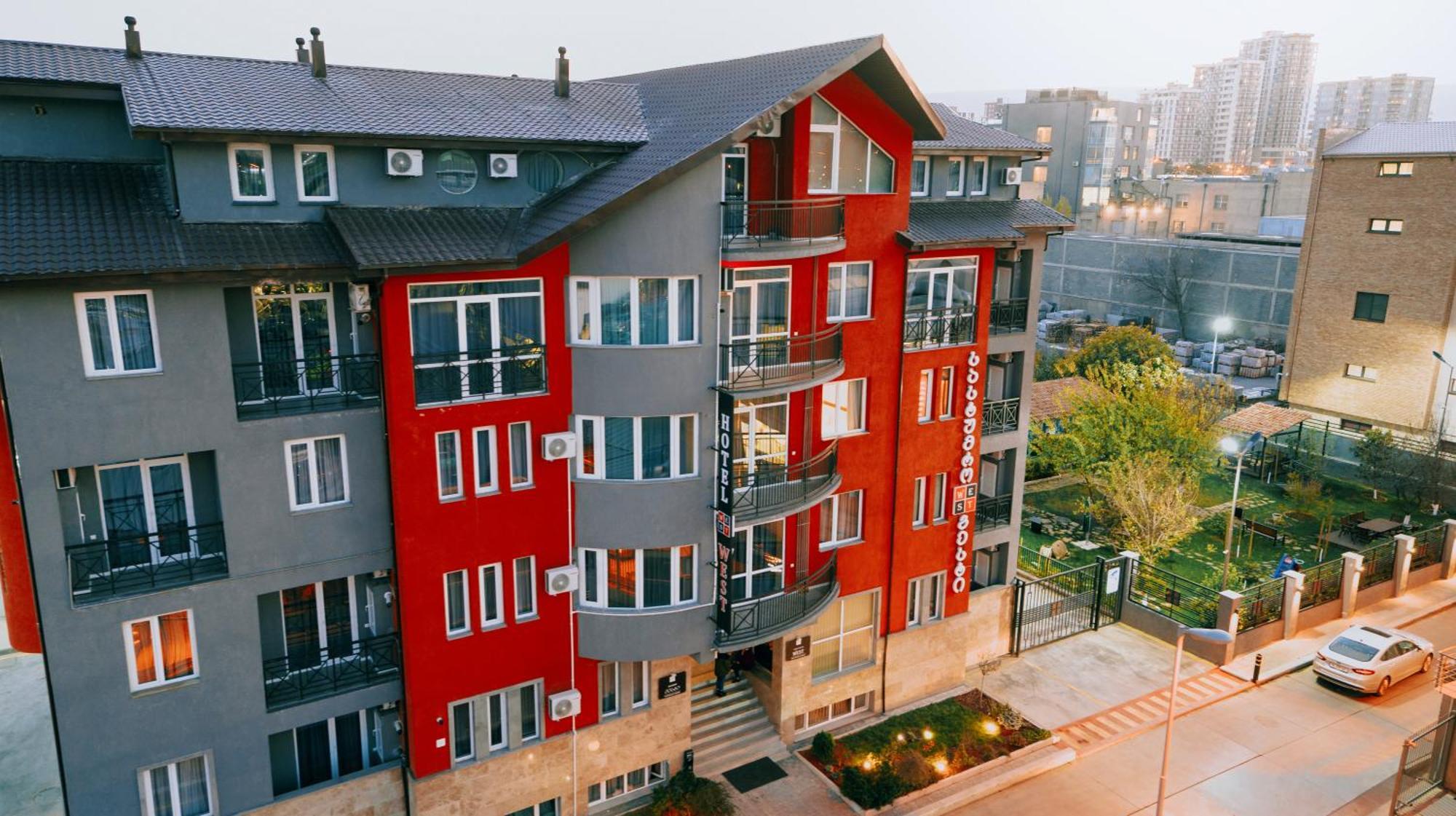 Apart Hotel West Tiflis Exterior foto